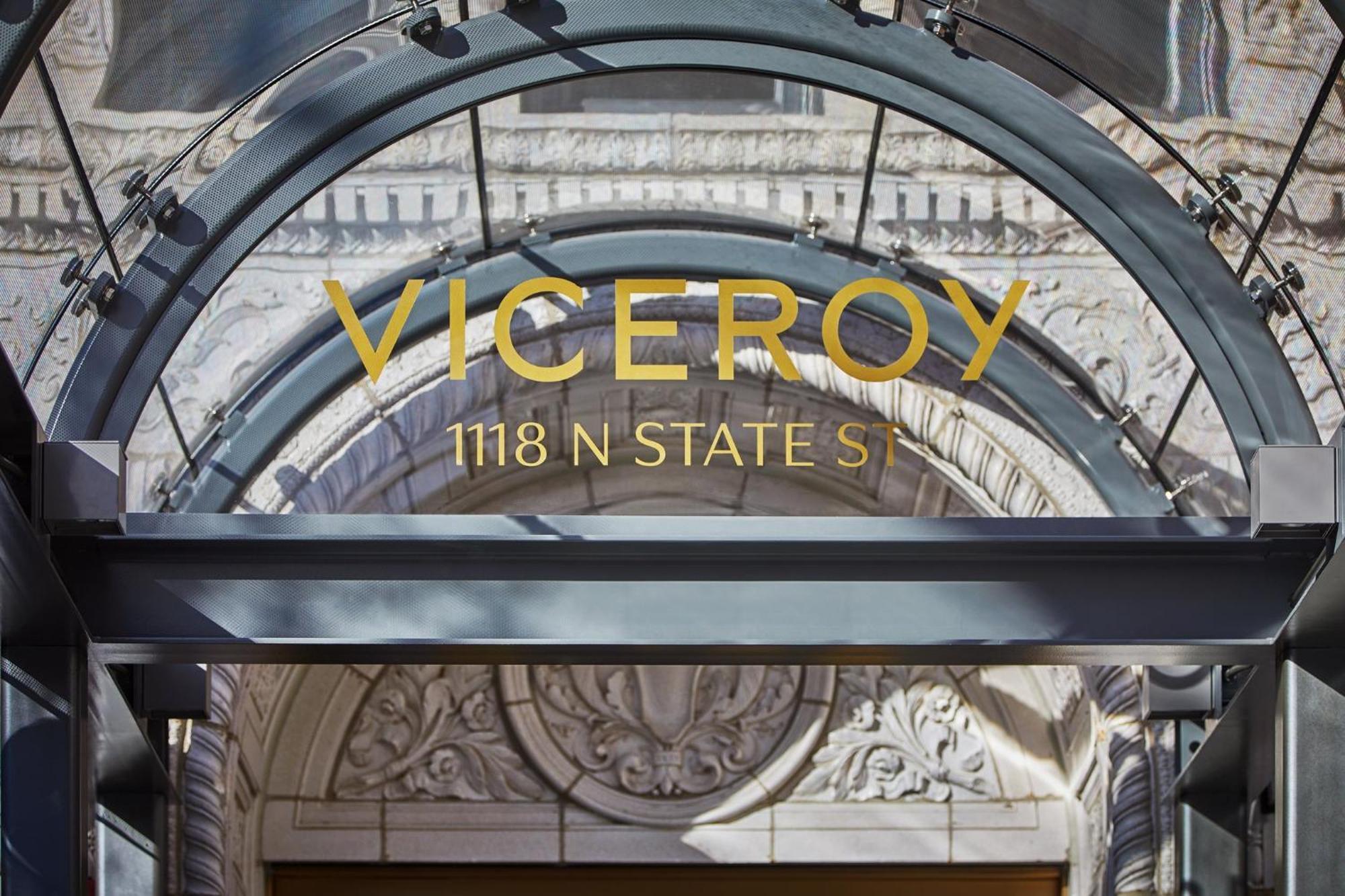 Viceroy Chicago Hotel Exterior photo